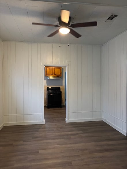 Building Photo - 1410 18th St