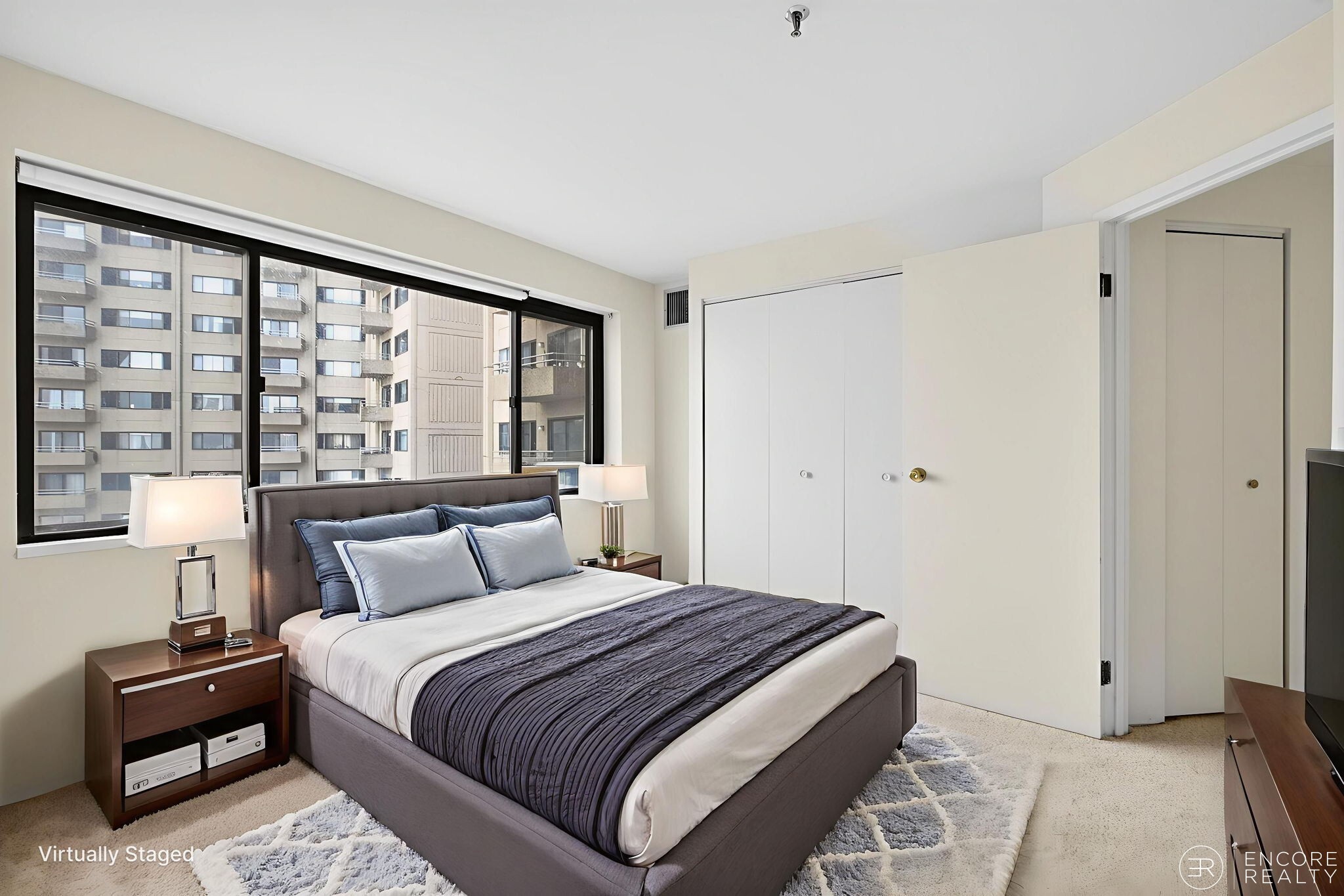 Building Photo - 394 Ocean Ave