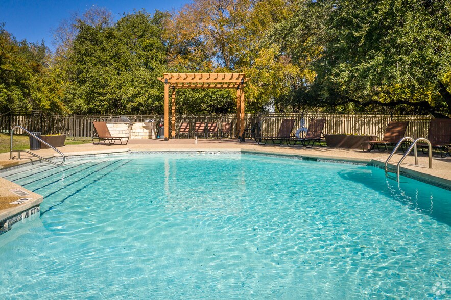 Las Brisas Apartments 12626 Blanco Rd San Antonio TX 78216