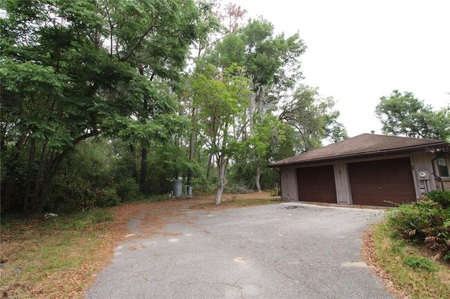 Building Photo - 4035 NW 37th Dr