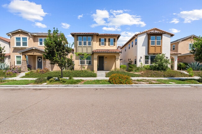 Building Photo - 1321 Ortega St