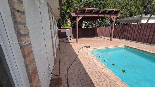 Building Photo - 15826 SW 138th Terrace