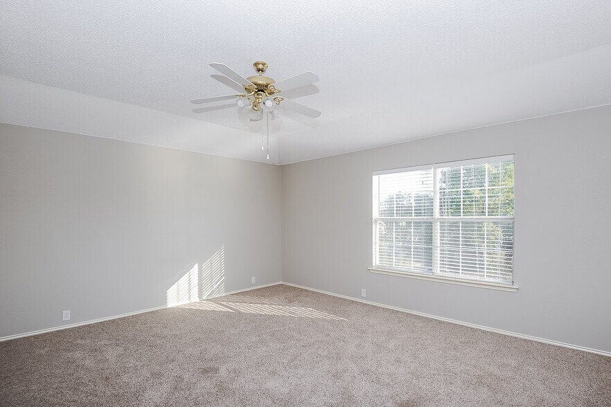 Building Photo - 8300 Orleans Ln