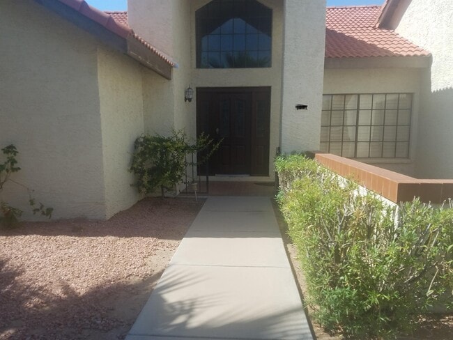 Building Photo - 1957 E Citation Ln