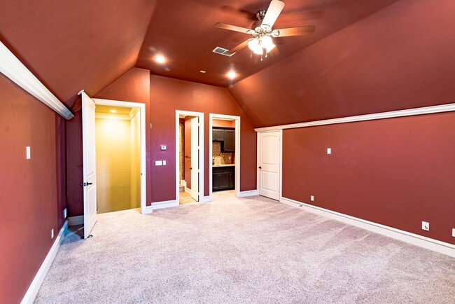 Building Photo - 21220 Gatlinburg Rd