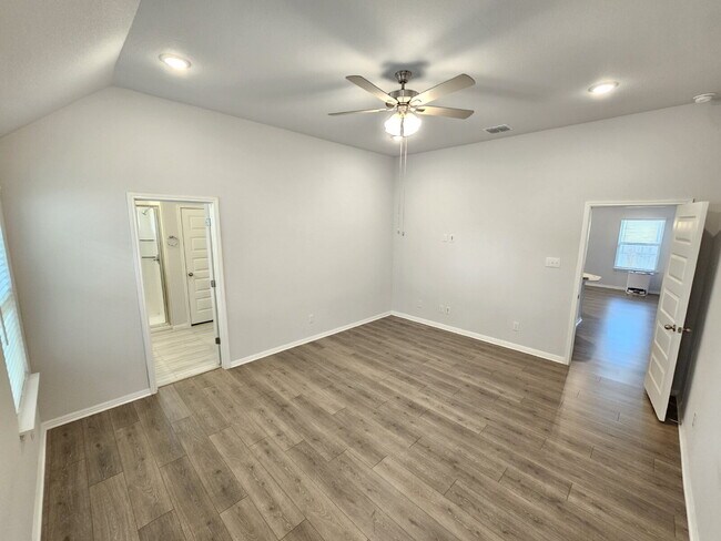 Building Photo - Gorgeous First Time Rental, 4 bed, 3 full bath with flex room which could be used as a 5th bedroo...