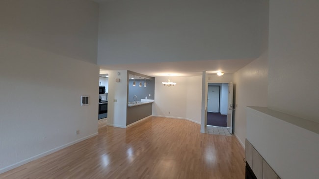 Building Photo - 39993 Fremont Blvd