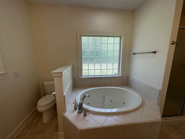 Building Photo - 361 Remington Run Way