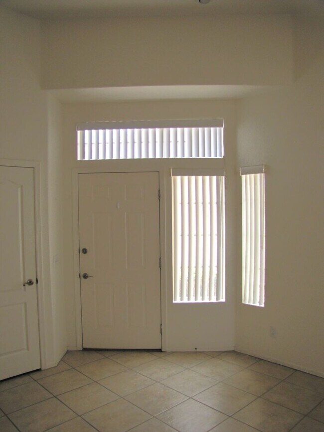 Building Photo - 2BR/2BA/2CG, 1437 sq.ft. rental w/ community pool in Sierra Springs subdivision in Sierra Vista, AZ