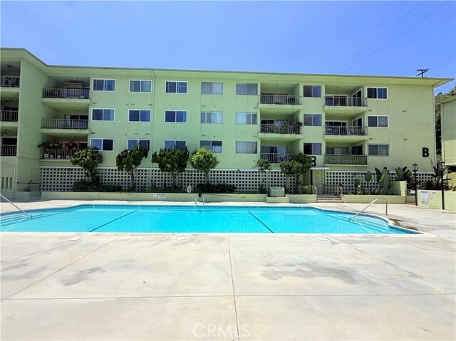 Building Photo - 1301 S Atlantic Blvd
