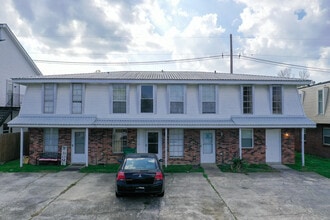 Building Photo - 201 Belle Terre Blvd