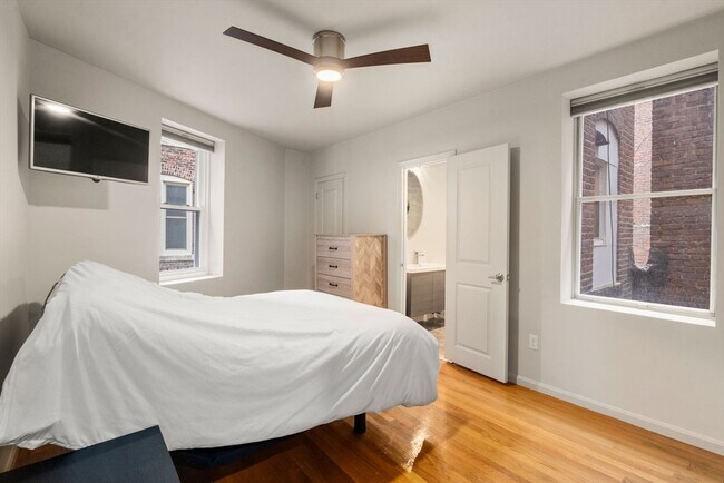 Building Photo - 88 Prince St