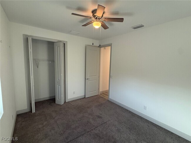 Building Photo - 4627 Agualinda Blvd