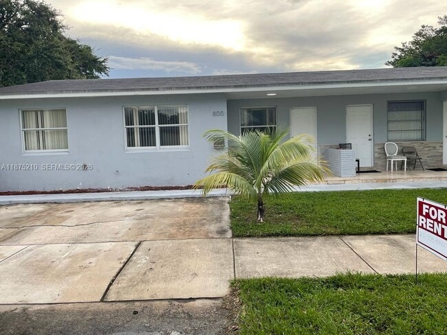 Building Photo - 800 N 58th Ave