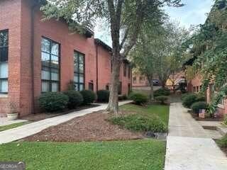 Building Photo - 301 Bradley St