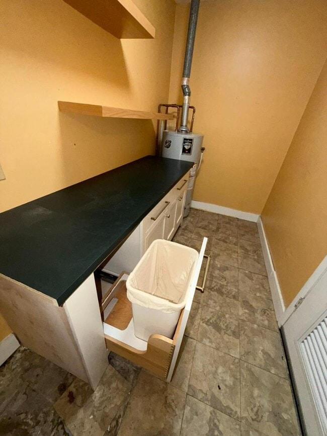 Building Photo - 106 Penrose Dr