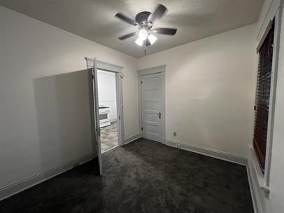 Building Photo - "Charming 2-Bedroom Minneapolis Retreat - Spacious 960 Sq. Ft. Home!"
