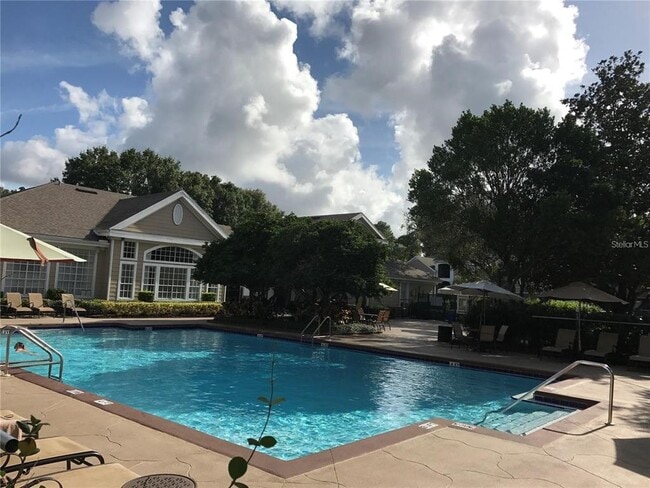 Building Photo - 13015 Plantation Park Cir
