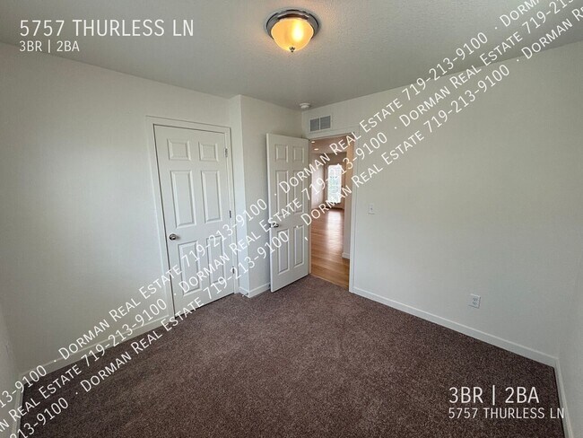 Building Photo - 5757 Thurless Ln