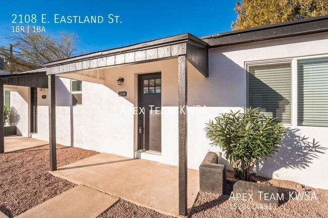 Building Photo - $825 Beautifully Remodeled 1 Bed | 1 Bath ...