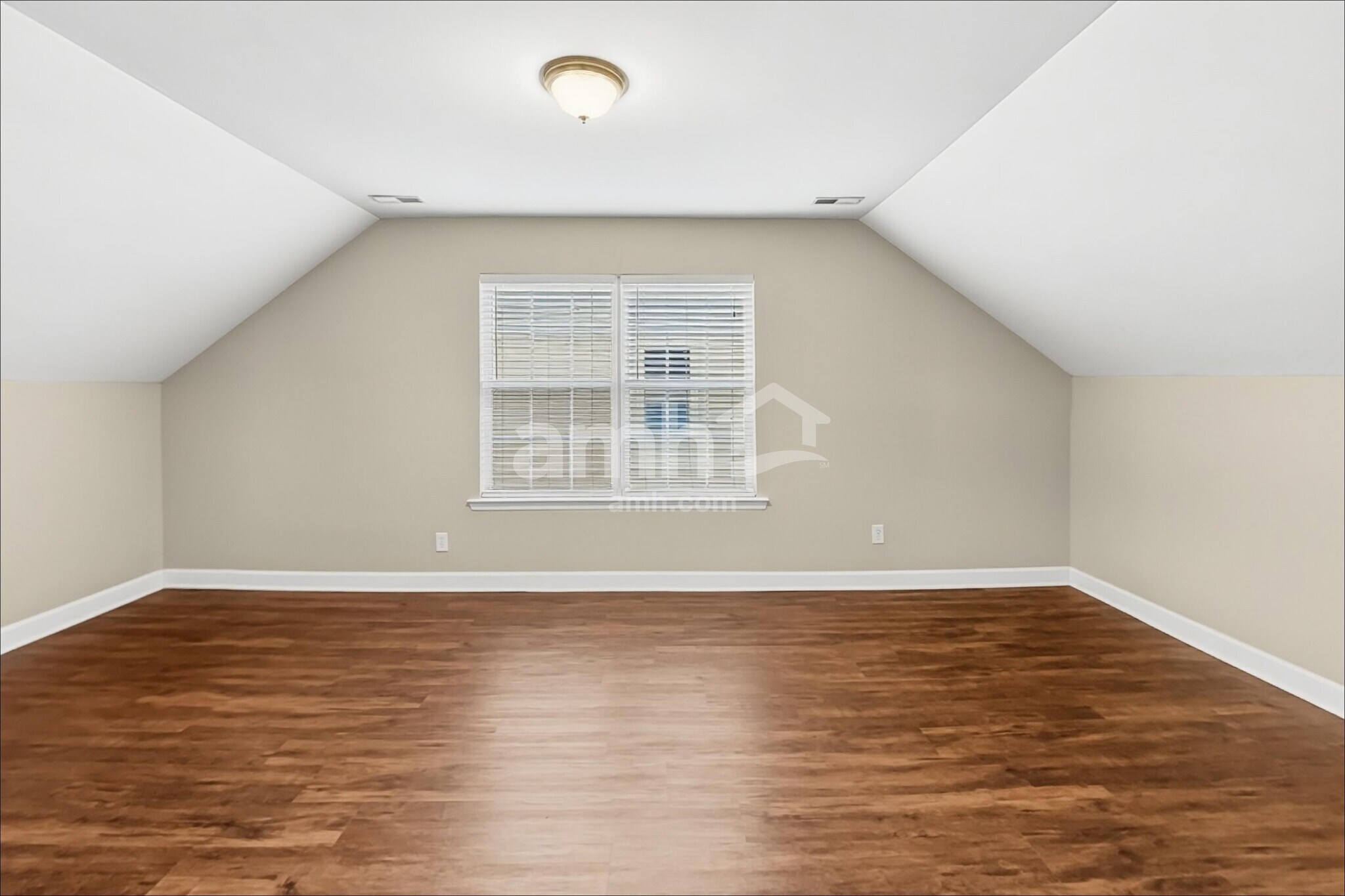 Building Photo - 202 Curico Ln