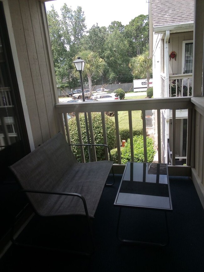 Building Photo - Golf Colony VII Unit 20 J