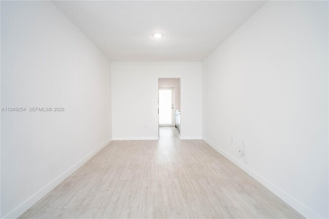 Building Photo - 1185 98th St