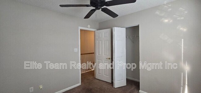 Building Photo - 14109 Southbridge Forest Dr