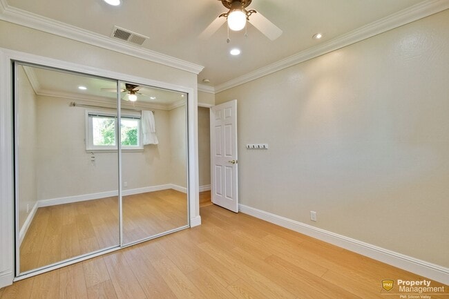 Building Photo - Turnkey Home with Natural Light & Upgrades...