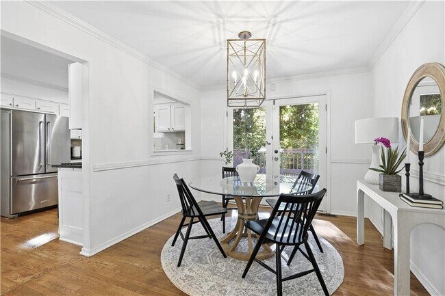 Building Photo - 2070 Drew Valley Rd NE