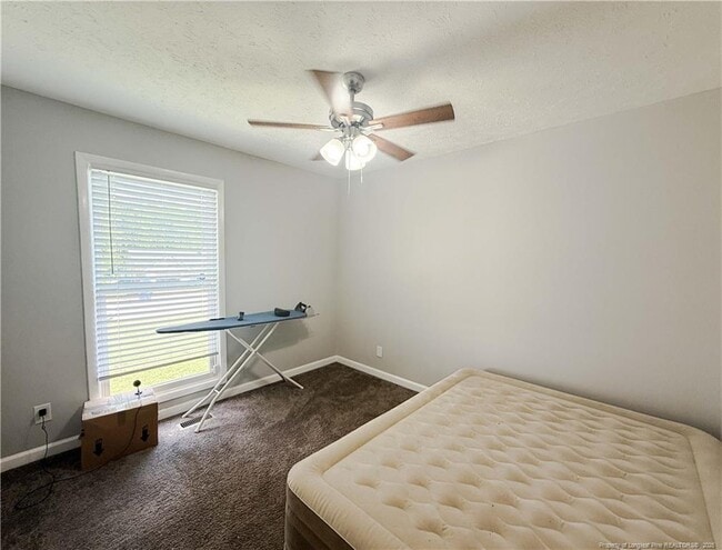 Building Photo - 1370 Worstead Dr