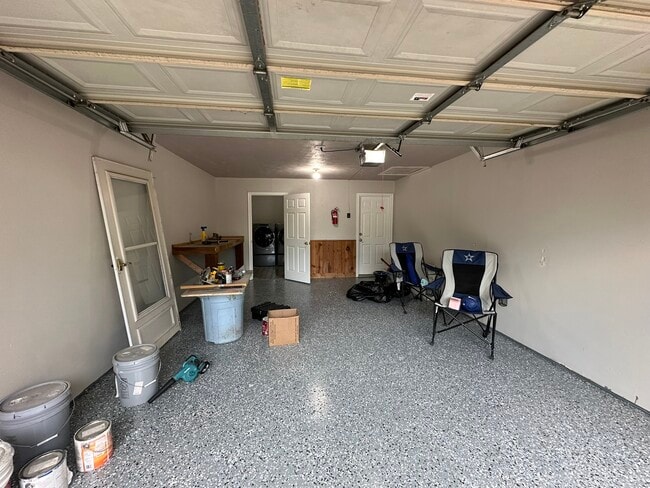 Garage - 305 Mimosa St