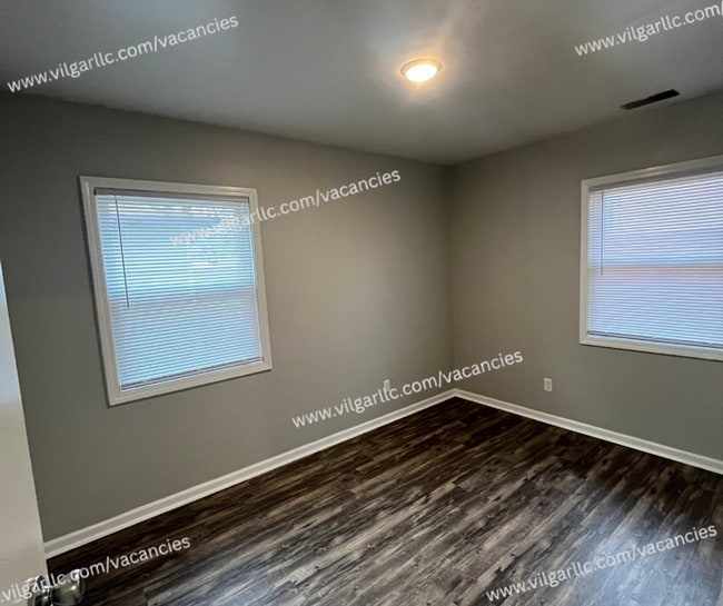 Building Photo - Discover comfort, convenience, and quality living in this beautifully updated 3-bedroom home! Wit...