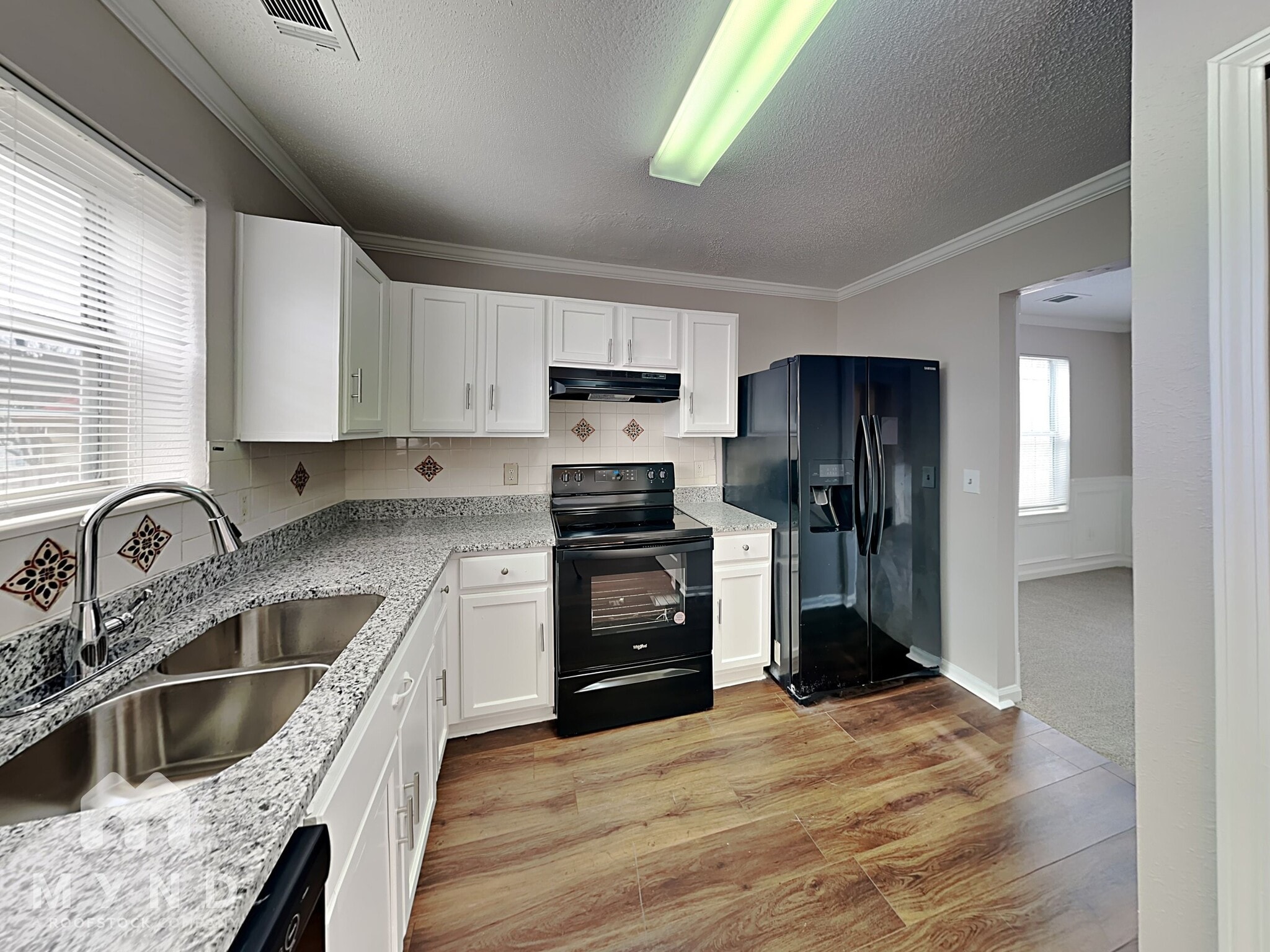 Building Photo - 2395 Raven Cir