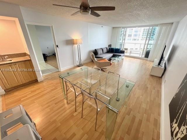 Building Photo - 1717 N Bayshore Dr