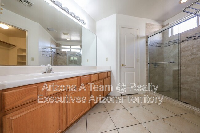 Building Photo - 7427 E Placita Rio Cabo