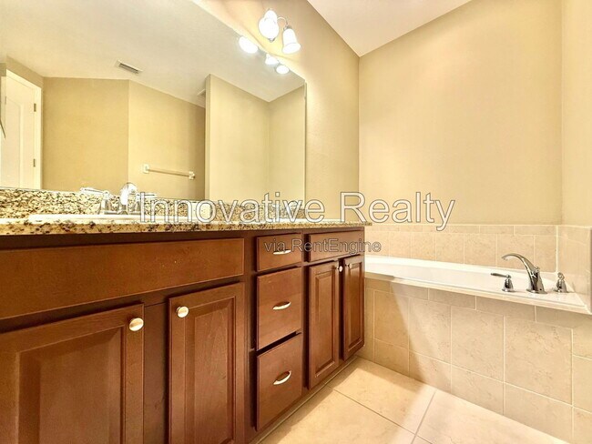 Building Photo - 10766 Belfry Cir