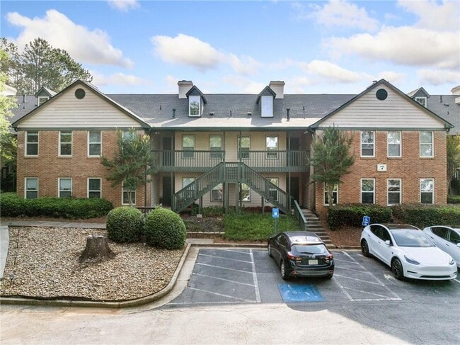 Building Photo - 705 Beaufort Cir