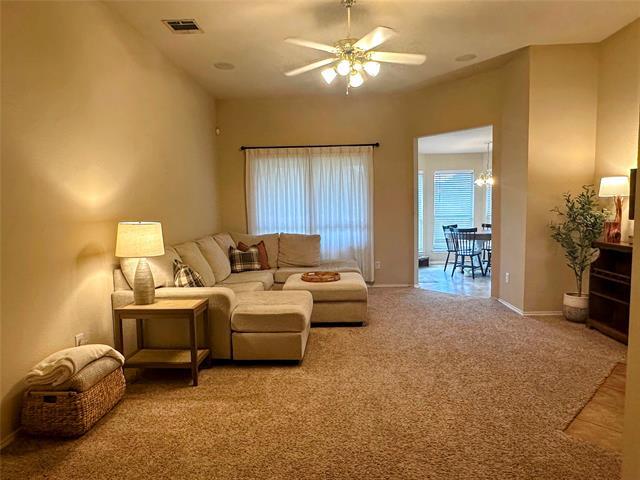 Building Photo - 913 Tourmalin Dr