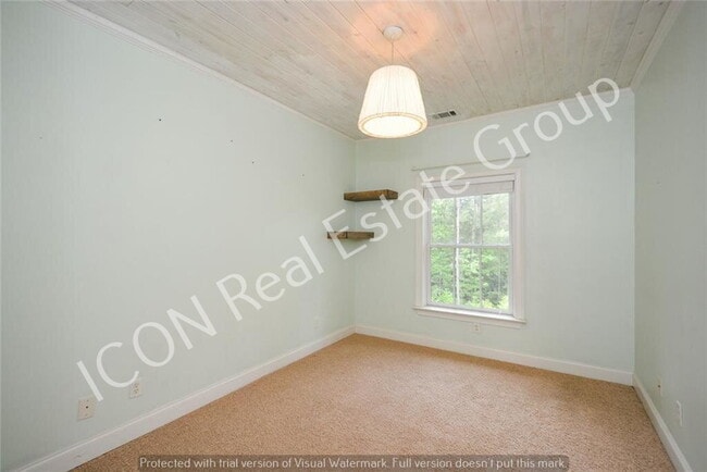 Building Photo - 4/3.5 home on 4 acres in North Paulding