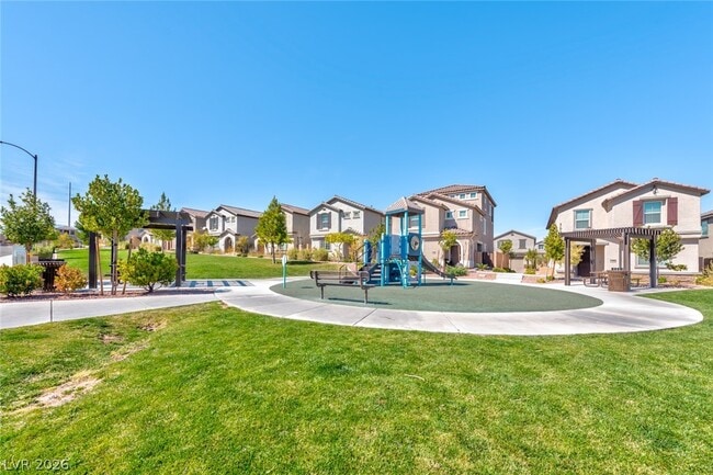 Building Photo - 10640 Sariah Skye Ave