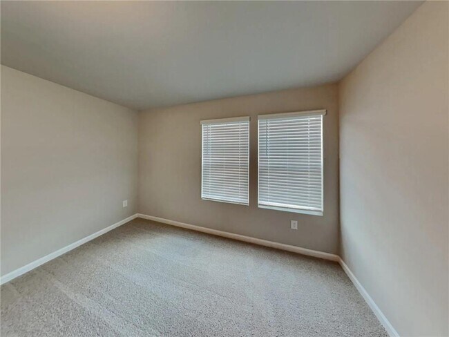 Building Photo - 116 Windflower Wy