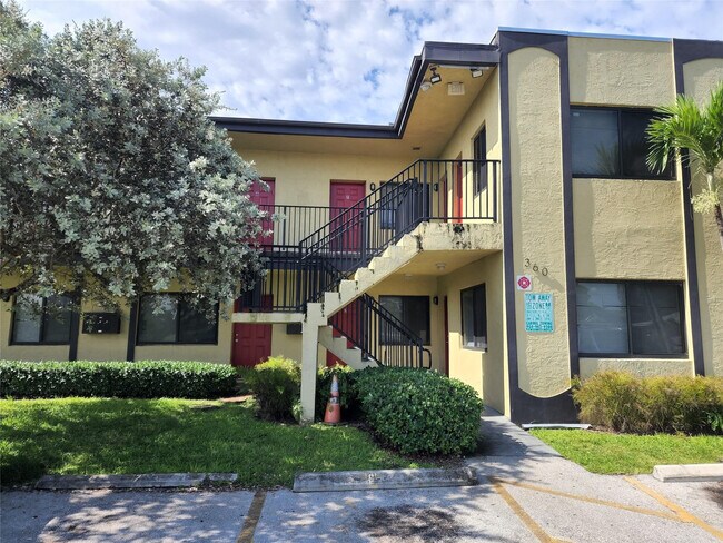 Building Photo - 360 NW 8th St