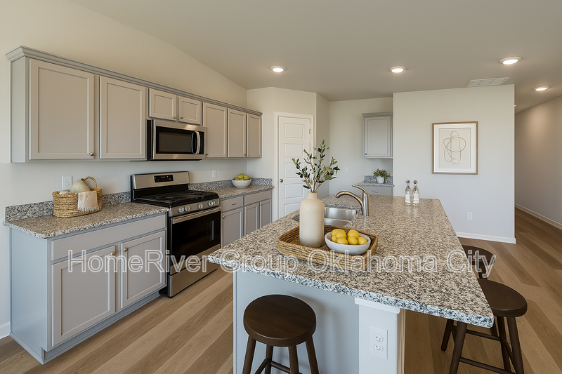Building Photo - 10413 SW 41st Pl