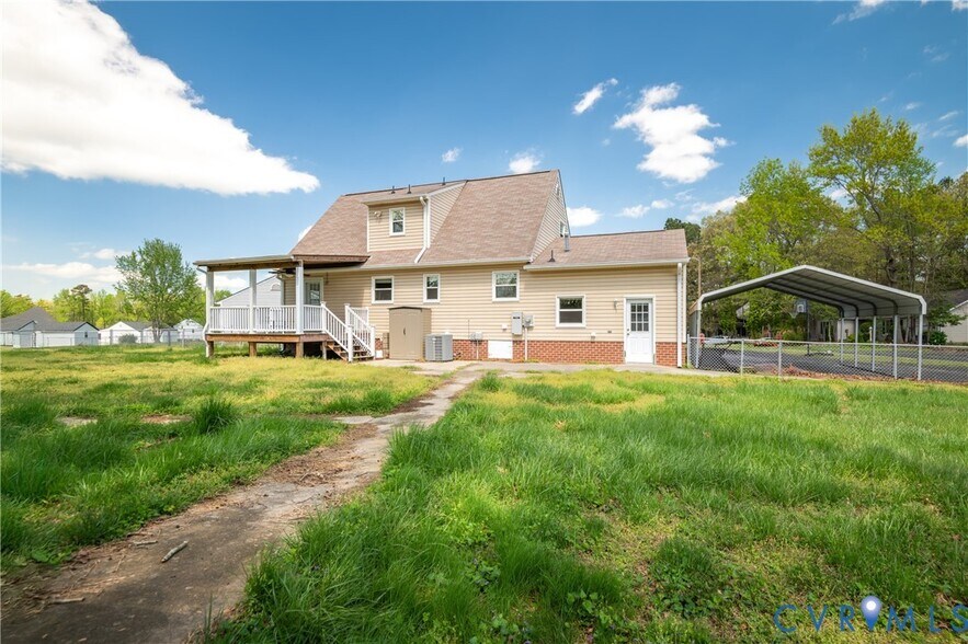 Building Photo - 7156 Birchwood Cir