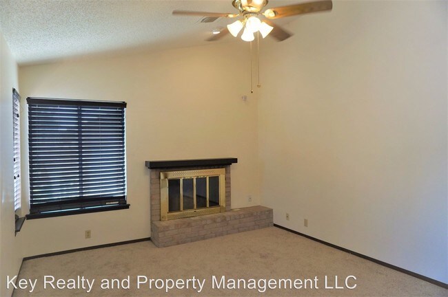 Building Photo - 9763 Hefner Village Blvd