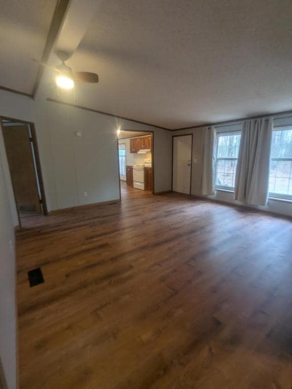 Building Photo - 4460 S Wise Rd