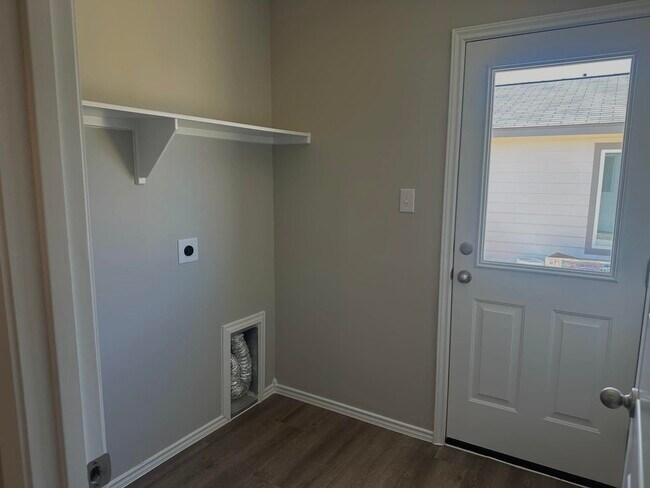 Building Photo - 5737 St Dominic Dr