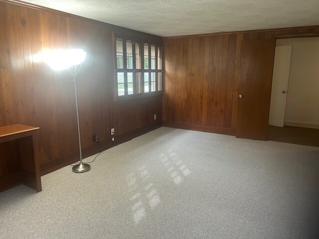 Building Photo - 6625 Brittany Rd