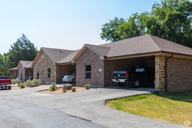 Primary Photo - Country View Duplexes